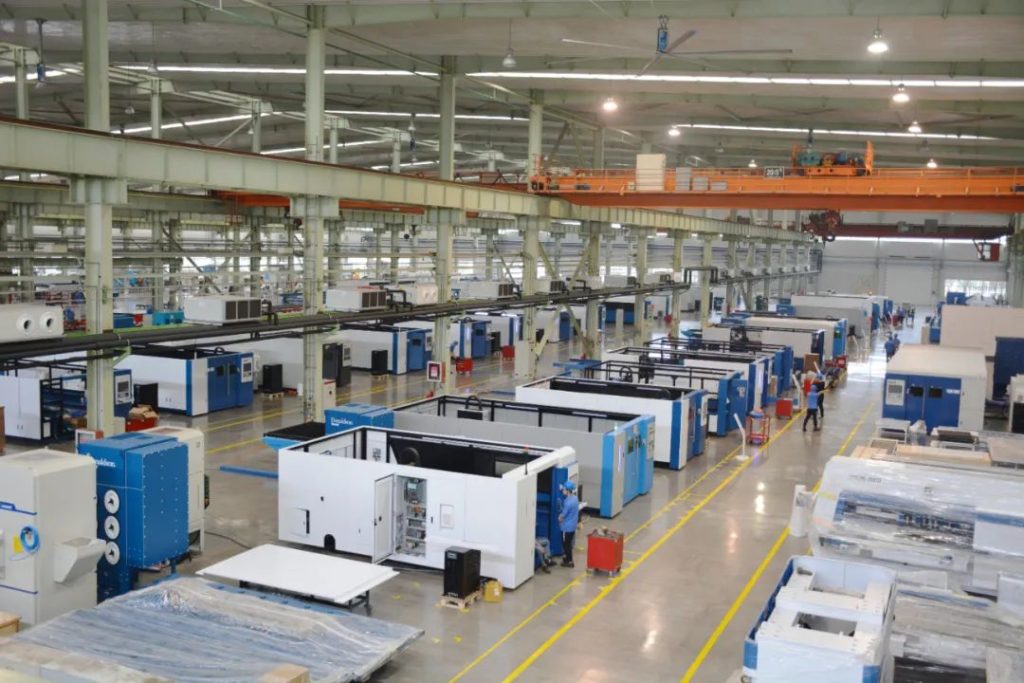 New Energy Industry – Laser Cutting for Batteries & Solar by Heshu Optoelectronics