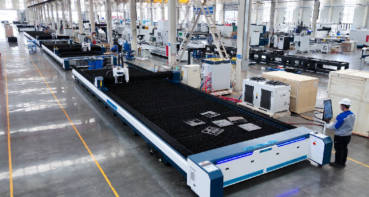 Medical Device Manufacturing – Precision Micro-Cutting by Heshu Optoelectronics